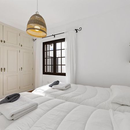 Villa 4 - Vipvipvillas Tías Екстериор снимка