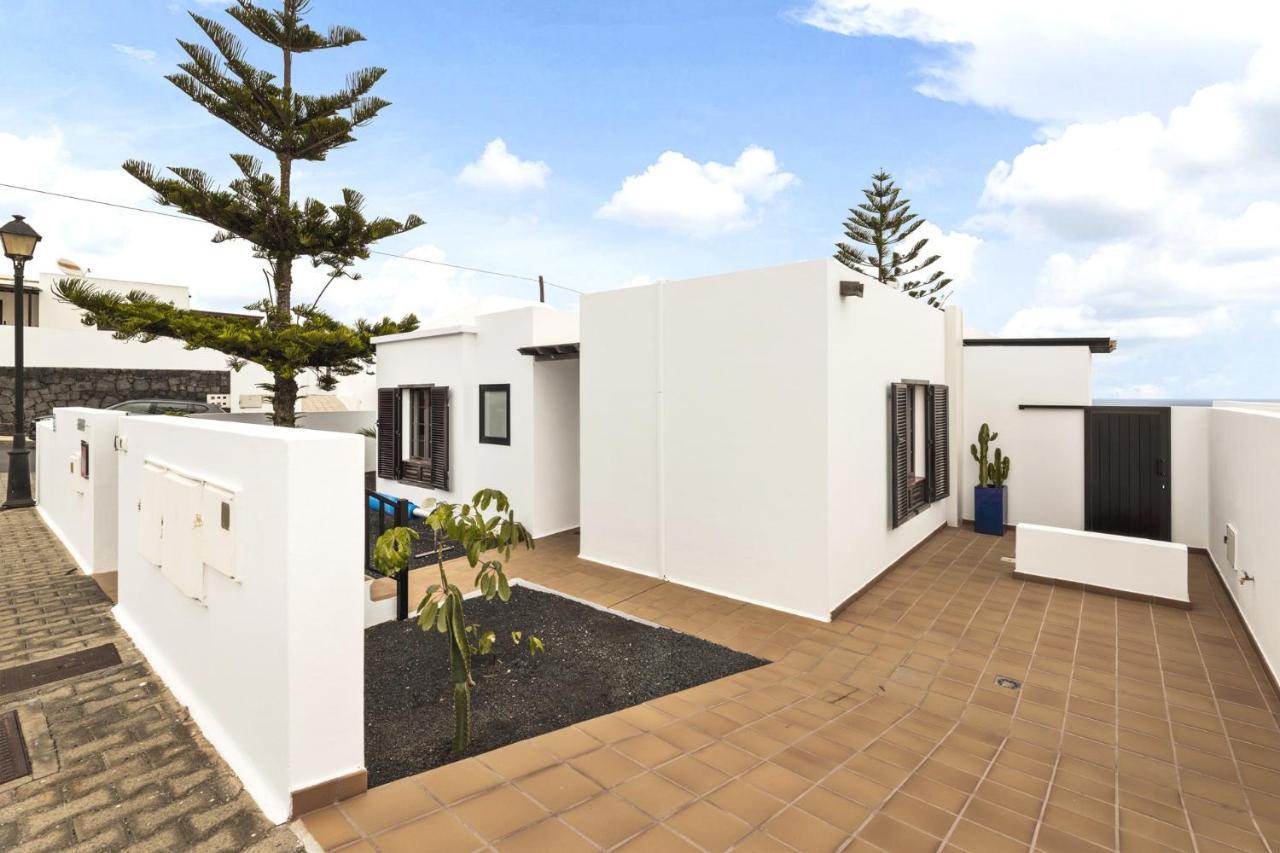 Villa 4 - Vipvipvillas Tías Екстериор снимка