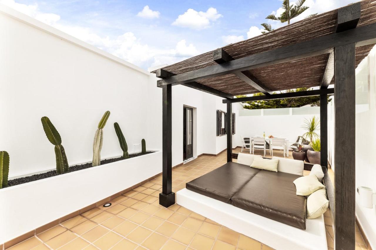 Villa 4 - Vipvipvillas Tías Екстериор снимка