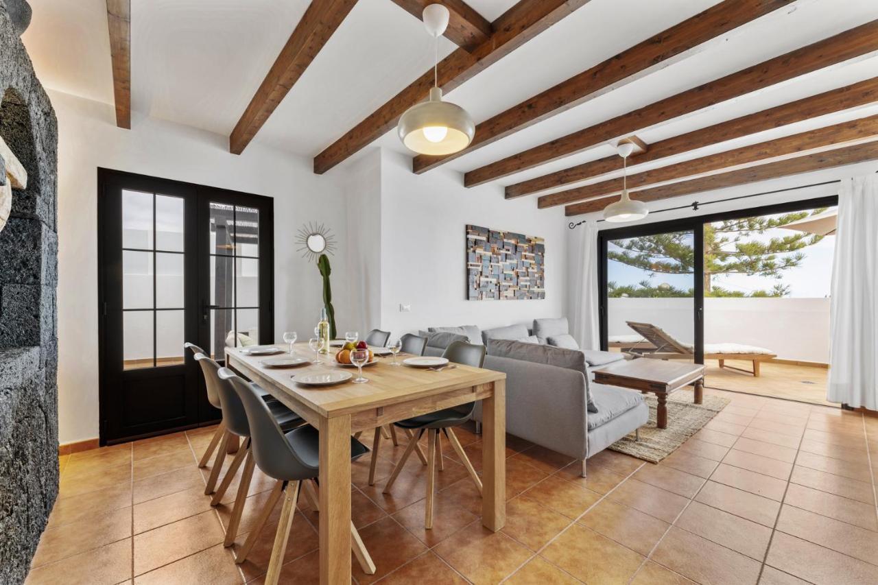 Villa 4 - Vipvipvillas Tías Екстериор снимка
